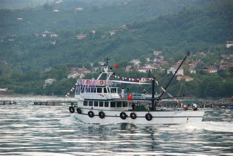 Ordu Sahillerinde Keyifli Bir Tekne Turu